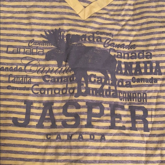 Women’s check short sleeves t-shirt size small NWT - Picture 2 of 5